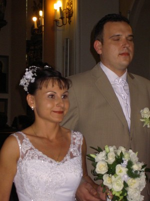 Ślub Darii i Jarosława Poprawskich w kościele farnym w Kościanie. Fot. Kamilla Wałęsa-Maćkowiak