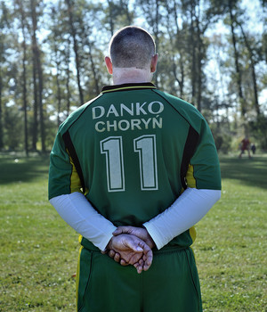 Piłkarze rezerwowi Danko Choryń mogli tylko przypatrywać się jak Iskra Wonieść gromi ich zespół. 